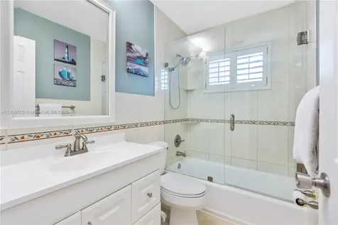 418 SE 3rd Terrace Dania Beach FL 33004