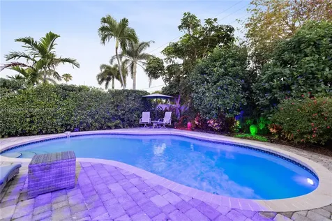 418 SE 3rd Terrace Dania Beach FL 33004