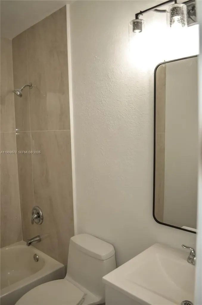 707 N J Street Lake Worth FL 33460