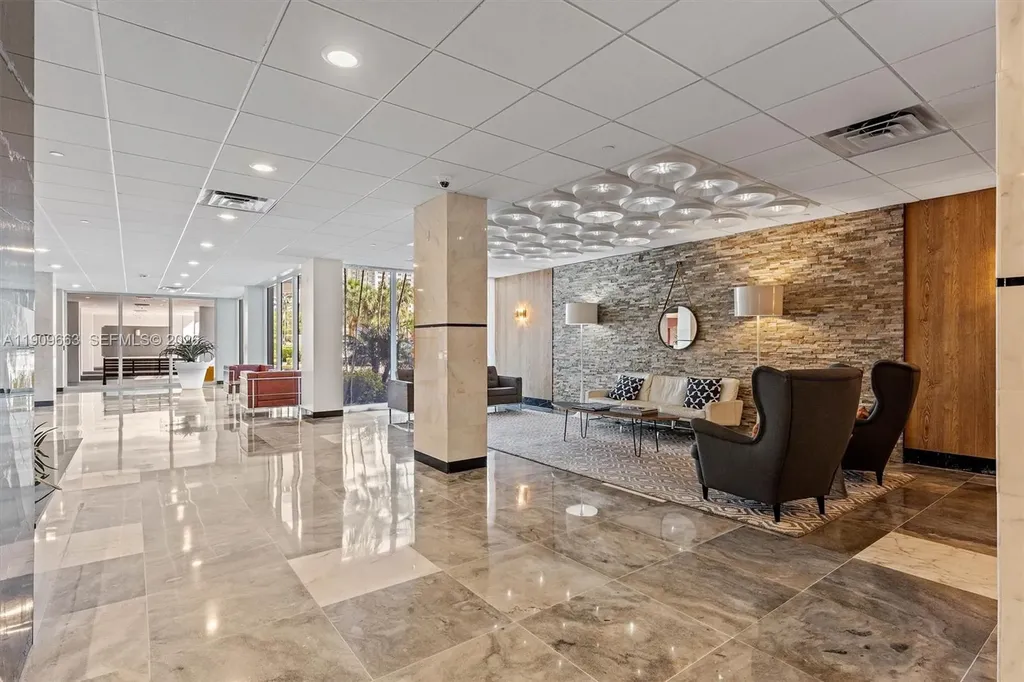 3333 NE 34th Street Fort Lauderdale FL 33308