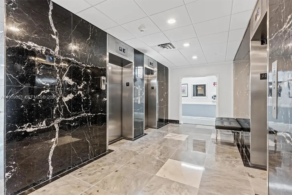 3333 NE 34th Street Fort Lauderdale FL 33308