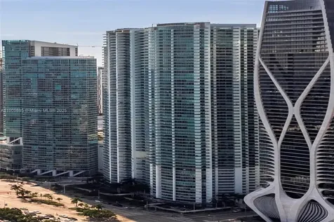 900 Biscayne Boulevard Miami FL 33132