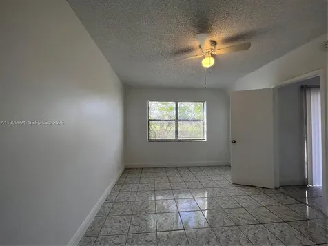 842 NE 209th Street Miami FL 33179