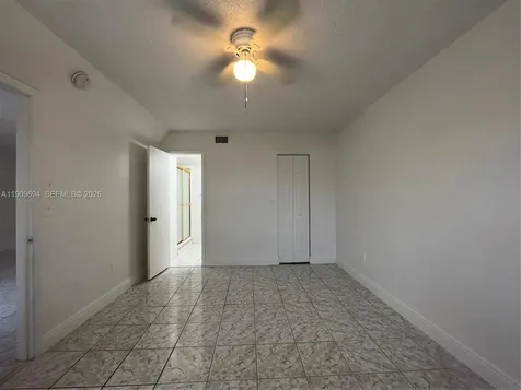 842 NE 209th Street Miami FL 33179