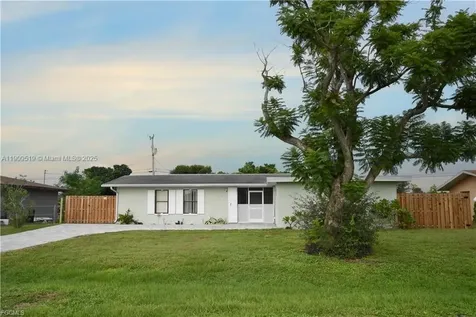 2636 SE 18th Avenue Cape Coral FL 33904