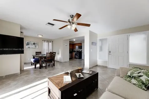 2636 SE 18th Avenue Cape Coral FL 33904