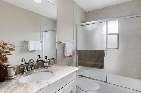 2636 SE 18th Avenue Cape Coral FL 33904