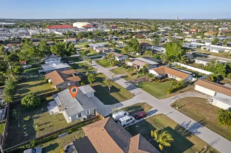 2636 SE 18th Avenue Cape Coral FL 33904
