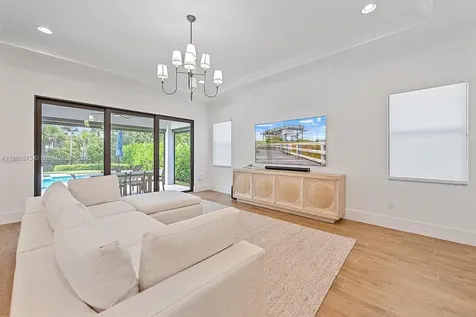 13498 Artisan Circle Palm Beach Gardens FL 33418