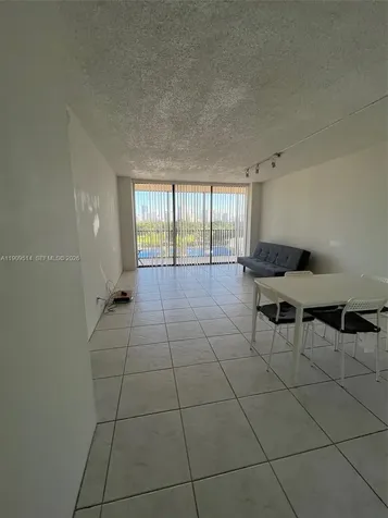 20301 W Country Club Drive Aventura FL 33180