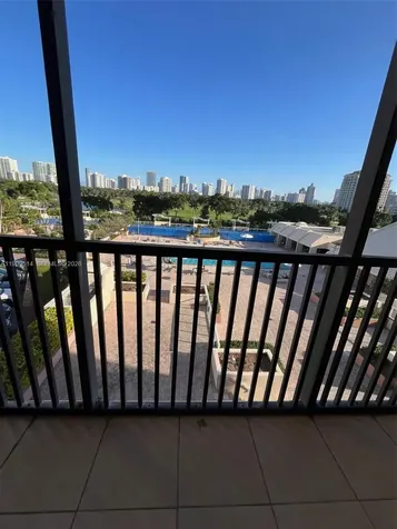 20301 W Country Club Drive Aventura FL 33180