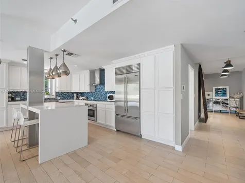 19116 Fisher Island Drive Miami Beach FL 33109