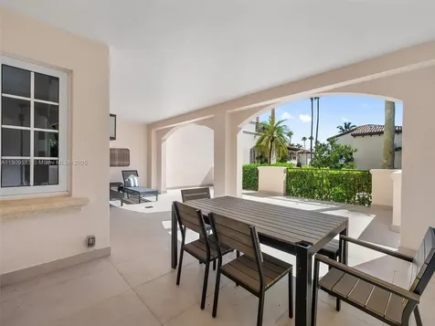 19116 Fisher Island Drive Miami Beach FL 33109