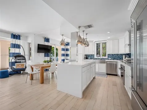19116 Fisher Island Drive Miami Beach FL 33109