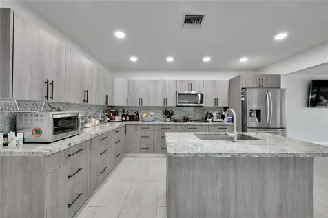 6221 SW 26th Street Miramar FL 33023