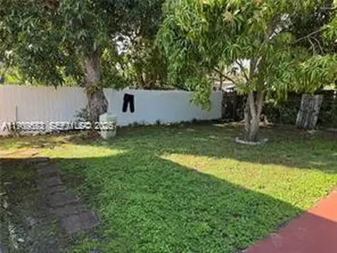 1077 NE 157th Terrace North Miami Beach FL 33162