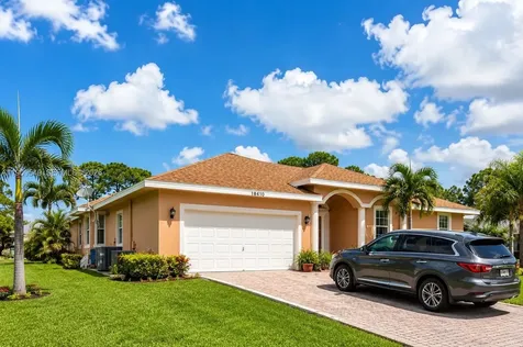 1881 SW Elijah Avenue Port St. Lucie FL 34953