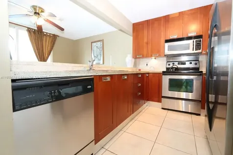 17800 N Bay Road Sunny Isles Beach FL 33160