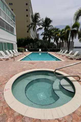 17800 N Bay Road Sunny Isles Beach FL 33160