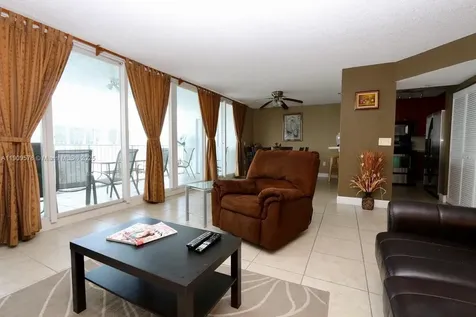17800 N Bay Road Sunny Isles Beach FL 33160