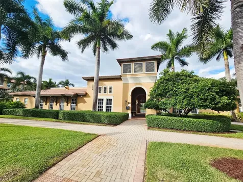 809 SW 147 Avenue Pembroke Pines FL 33027