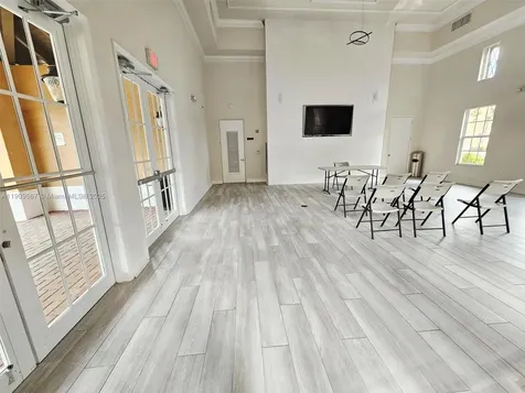 809 SW 147 Avenue Pembroke Pines FL 33027