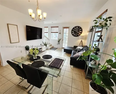809 SW 147 Avenue Pembroke Pines FL 33027