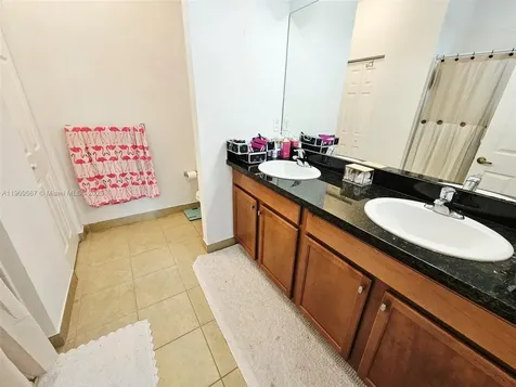 809 SW 147 Avenue Pembroke Pines FL 33027