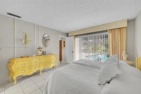 9421 NW 46th Court Sunrise FL 33351