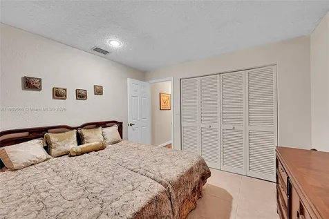 9421 NW 46th Court Sunrise FL 33351