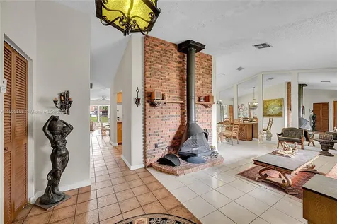 9421 NW 46th Court Sunrise FL 33351