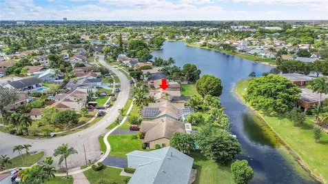 9421 NW 46th Court Sunrise FL 33351