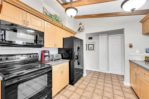 9421 NW 46th Court Sunrise FL 33351
