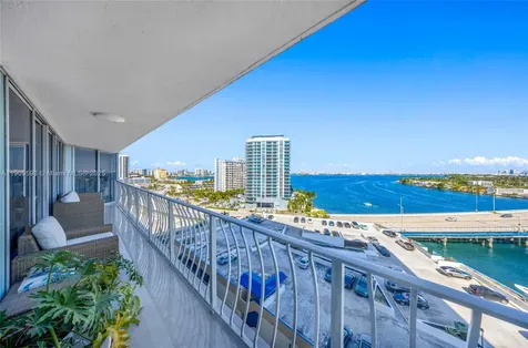 7601 E Treasure Drive North Bay Village FL 33141