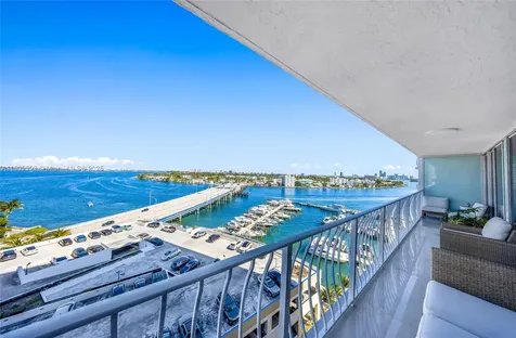 7601 E Treasure Drive North Bay Village FL 33141