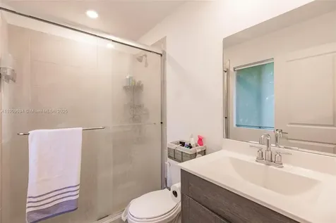 2333 SE 10th Street Homestead FL 33035