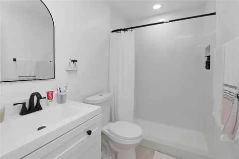 6521 SW 31st Street Miami FL 33155