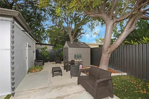 6521 SW 31st Street Miami FL 33155