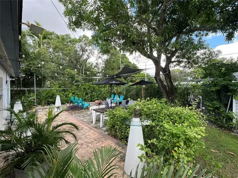 12685 NW Miami Court North Miami FL 33168