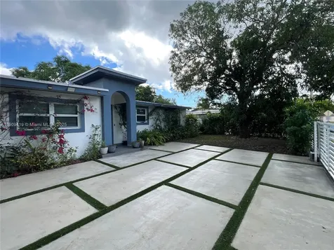 12685 NW Miami Court North Miami FL 33168