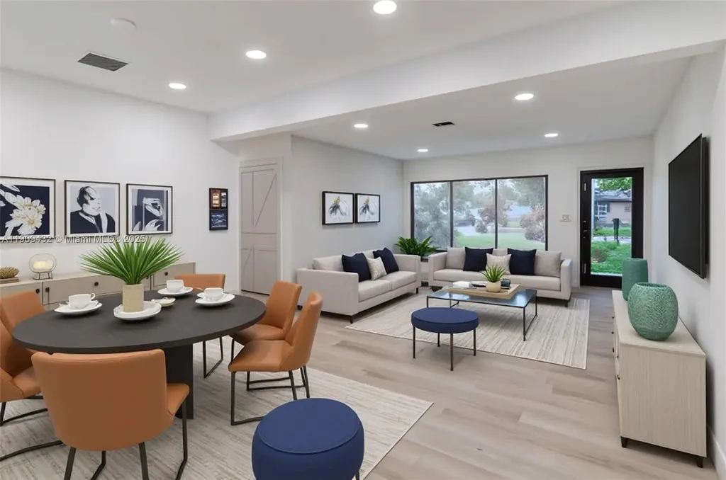 552 W Evanston Circle Fort Lauderdale FL 33312