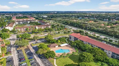 13105 SW 16th Court Pembroke Pines FL 33027