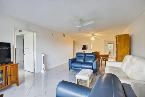 13105 SW 16th Court Pembroke Pines FL 33027