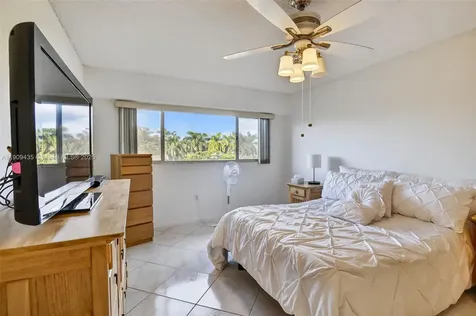 13105 SW 16th Court Pembroke Pines FL 33027