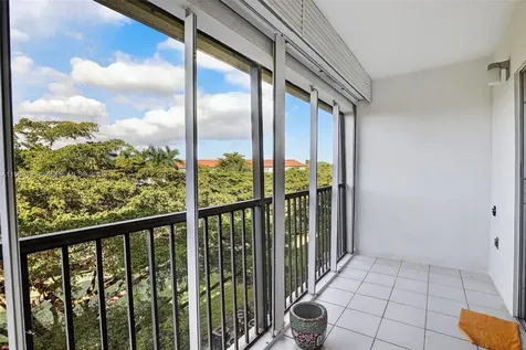 13105 SW 16th Court Pembroke Pines FL 33027