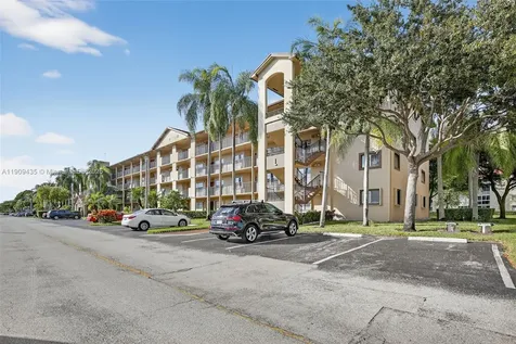 13105 SW 16th Court Pembroke Pines FL 33027