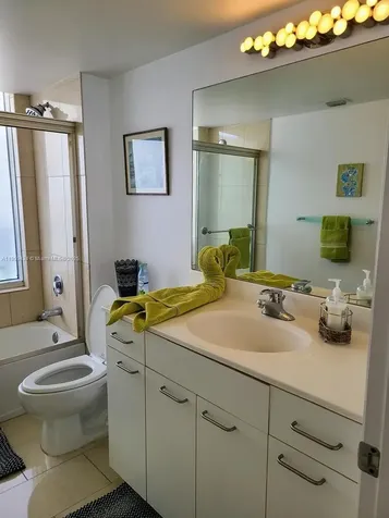 21055 Yacht Club Drive Aventura FL 33180