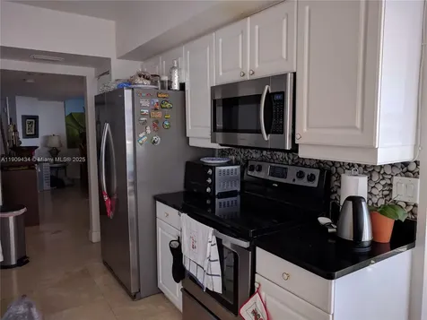21055 Yacht Club Drive Aventura FL 33180