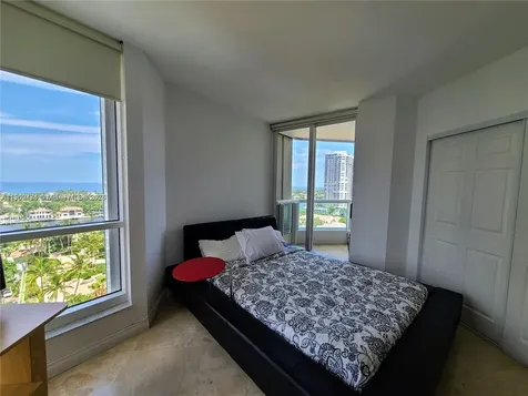 21055 Yacht Club Drive Aventura FL 33180