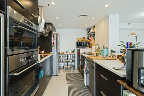 17500 N Bay Road Sunny Isles Beach FL 33160